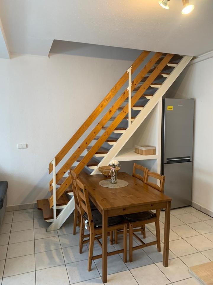 Appartamento Dorina Apartman Balatonlelle Esterno foto